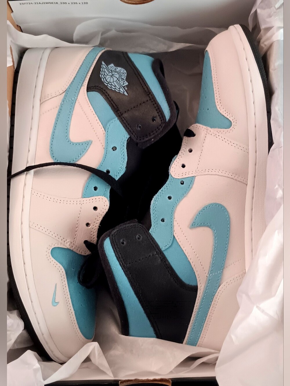 AIR JORDAN 1 MID SE - M Size 10